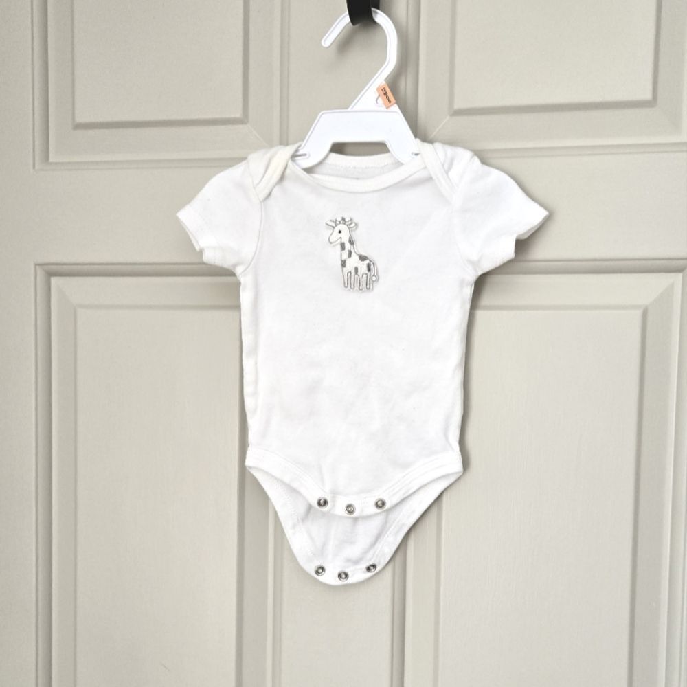 5/$10 Renè Rofè 0-3 M Onesie